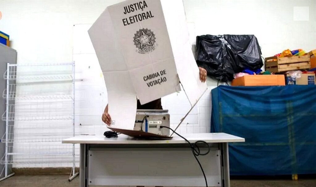 Eleições: mais de 4 mil seções tiveram locais alterados; confira Eleições: mais de 4 mil seções tiveram locais alterados